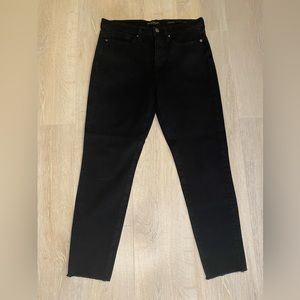 BANANA REPUBLIC Raw Edge Black High-Rise Skinny Jeans - Size 29